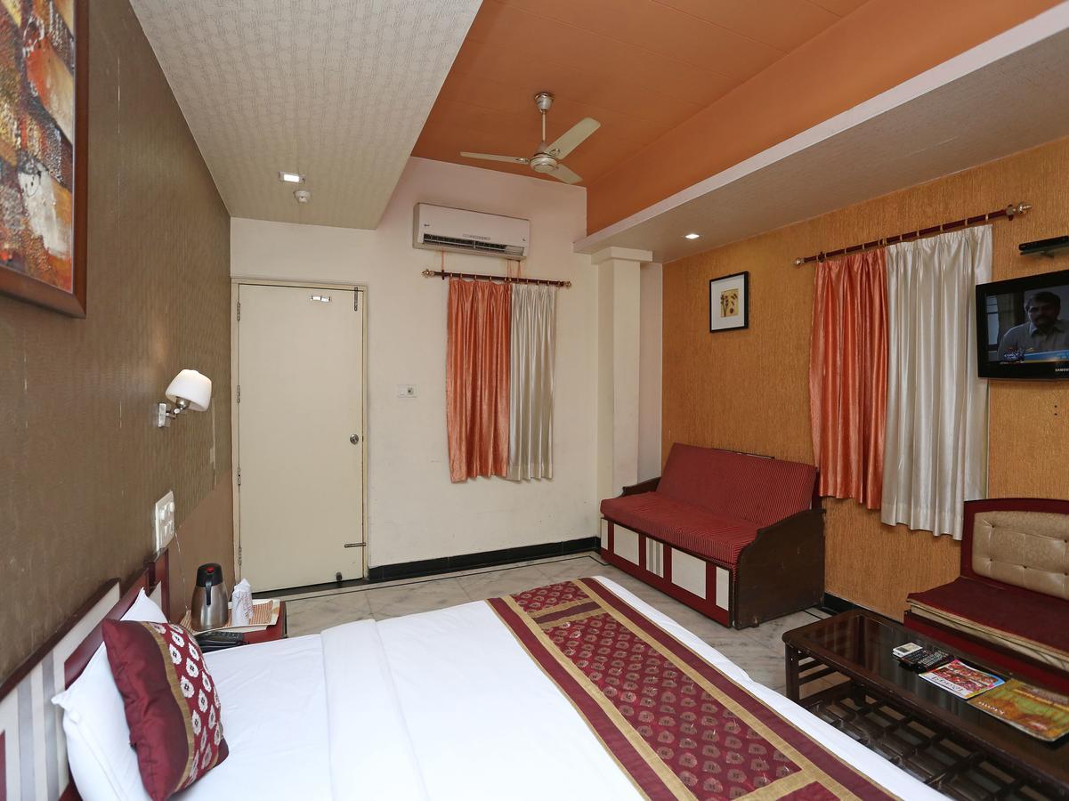 Hotel Moti Palace Agra  Exterior foto